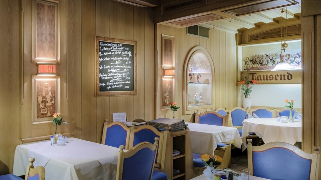 Restaurant-Cafe-Pension Himmel Ландсгут Екстер'єр фото